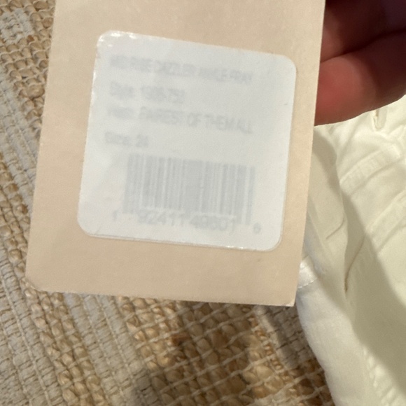 Mother Mid Rise Dazzler Ankle Fray- Never Worn! - Picture 5 of 5